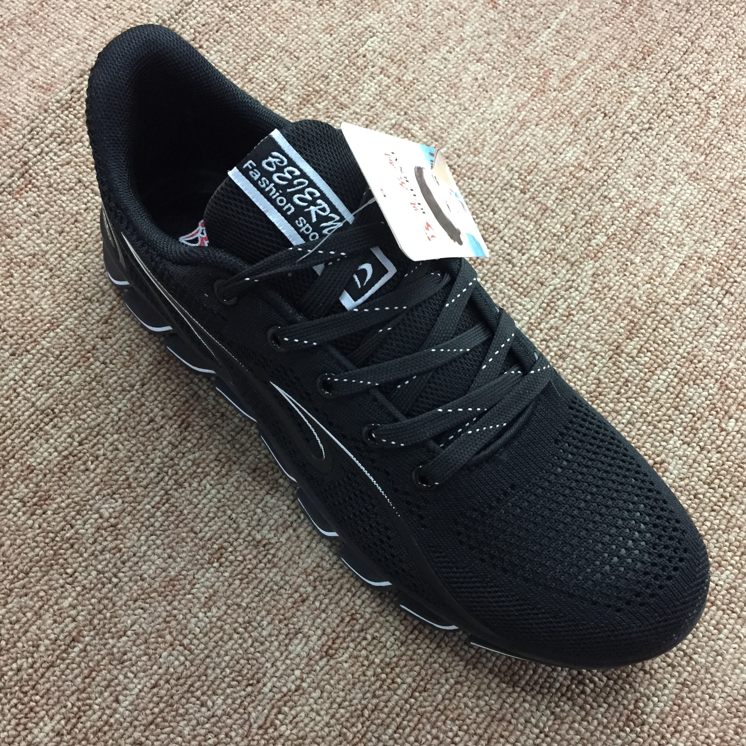 2020 hot style travel shoes casual shoes running shoes versatile breathable mesh shoes canvas shoes sneakers thumbnail