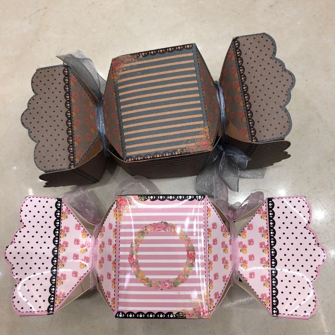 大型糖果外观喜糖条纹包装韩式创意设计