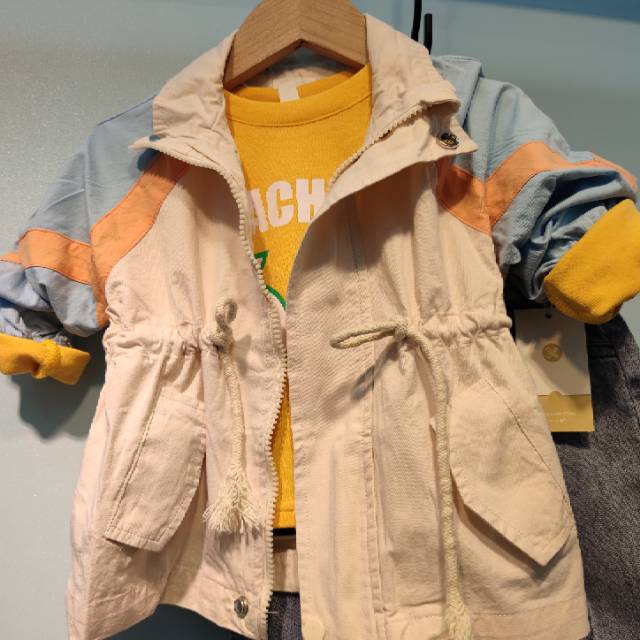 Girl's windbreaker coat new spring outfit for girls in the long style windbreaker foreign style spring and Autumn female baoHan edition clothes thumbnail