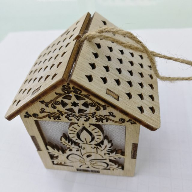 木质雪花小屋装饰品孩童礼物正方体细节图