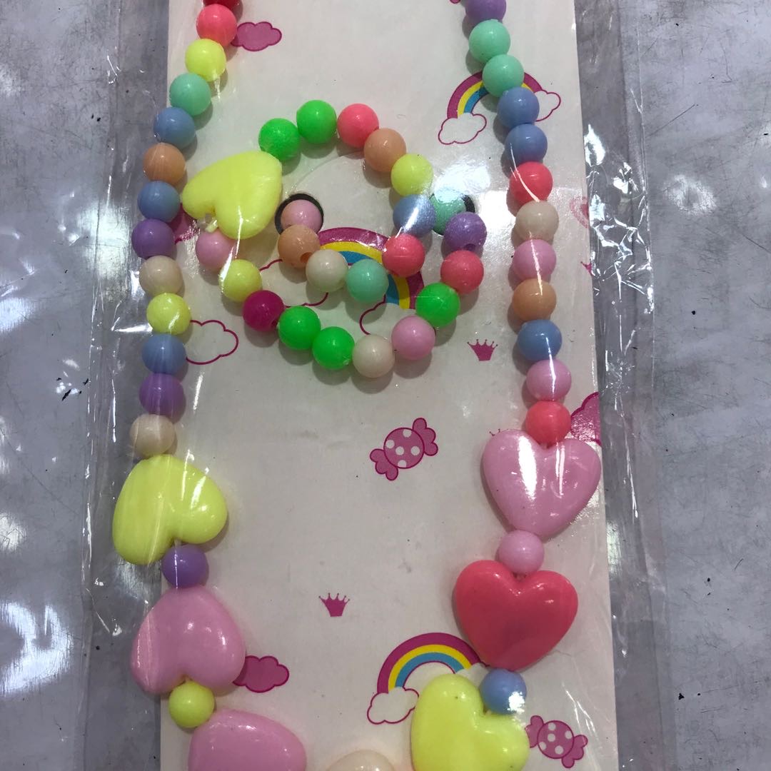 Children's necklace and bracelet, girl and princess heart-shaped pearl jewelry, two-piece jewelry set, cute baby and girl accessories, warm and cozy details Picture