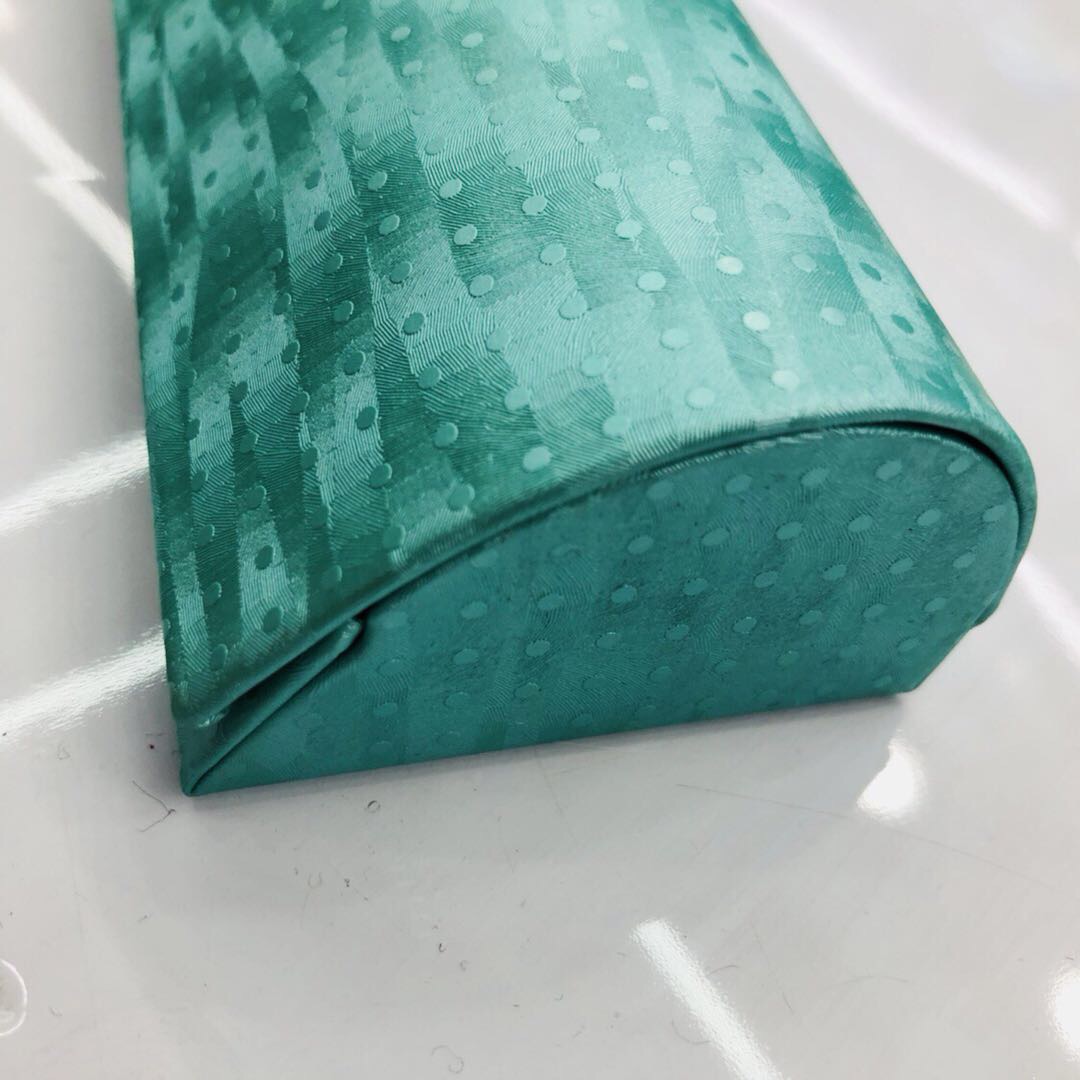 眼镜盒/太阳镜盒子/眼镜盒眼镜布/墨镜收纳袋/墨镜产品图