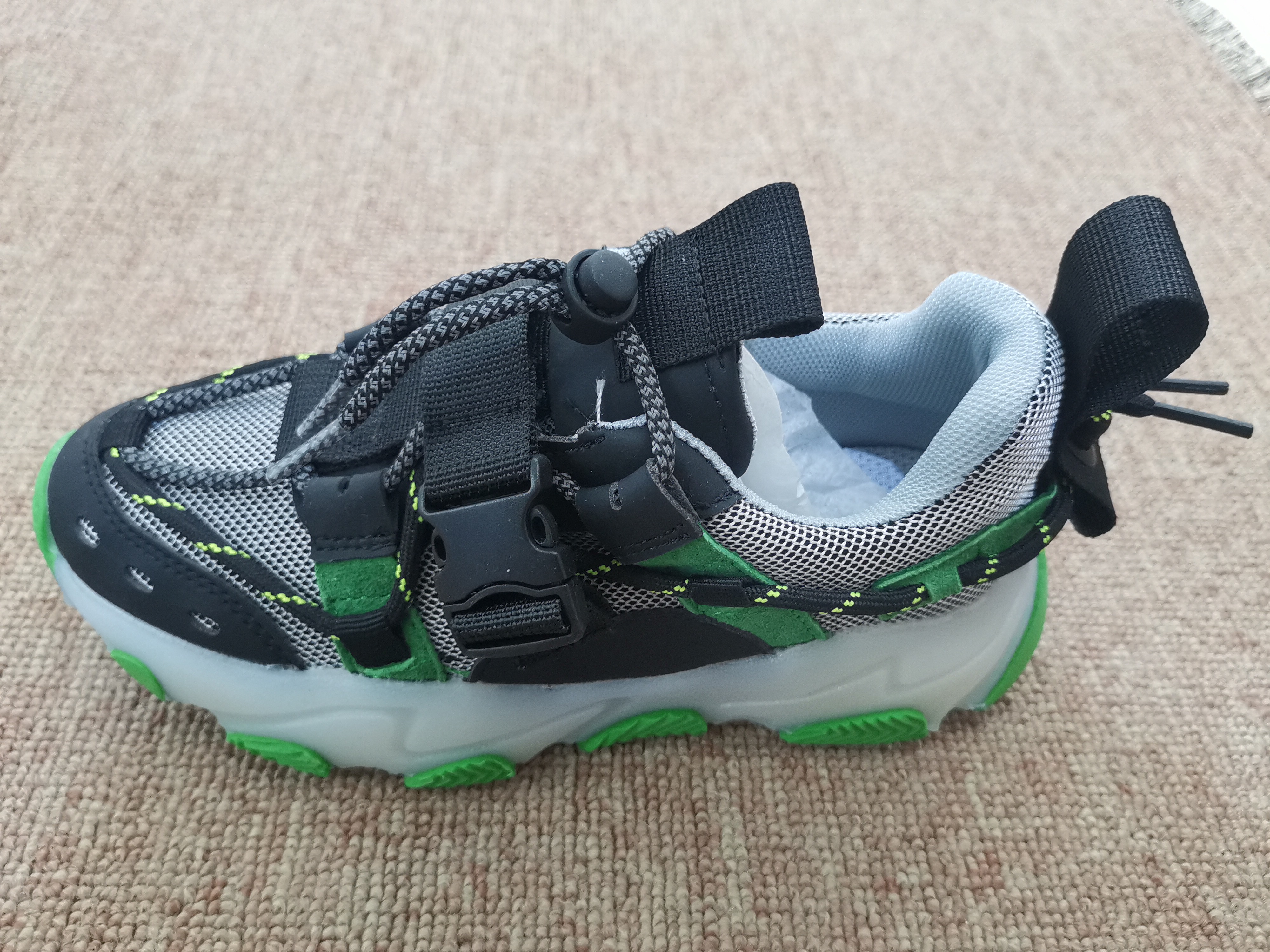 Yxt-2240 Yxiantong Casual Breathable Shoes For Men And Women