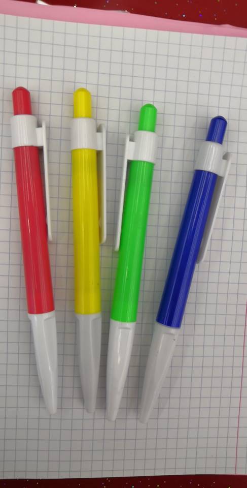 Super Wear-Resistant Simple Can Replace The Core Affordable Easy To Carry Easy To Hold Comfortable Writing Smooth Plastic Material Model 912