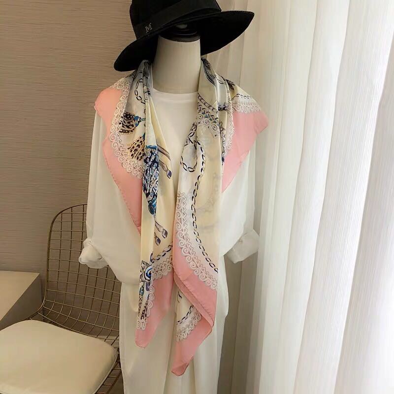 Dual-Use Gift Silk Scarf Square Beach Shawl Specification drawing