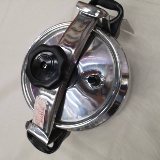 Hot-selling cookware: High-end stainless steel POTS, soup POTS, milk POTS, stew POTS, pressure cookers