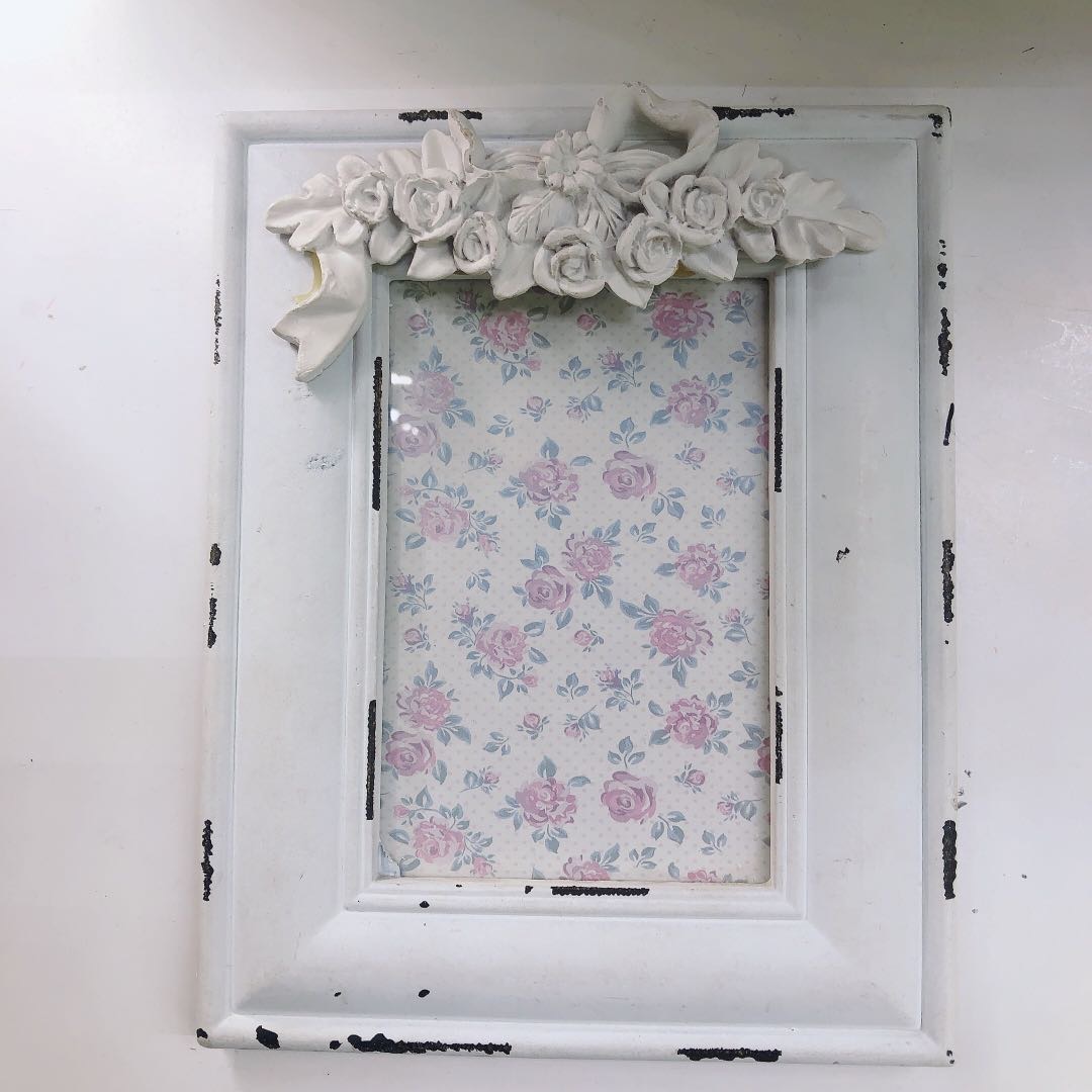 Sweet and fresh craftsmanship photo frame display, simple and retro wall-mounted custom picture frame, children and adults photo studio photo frame 001 Specification image