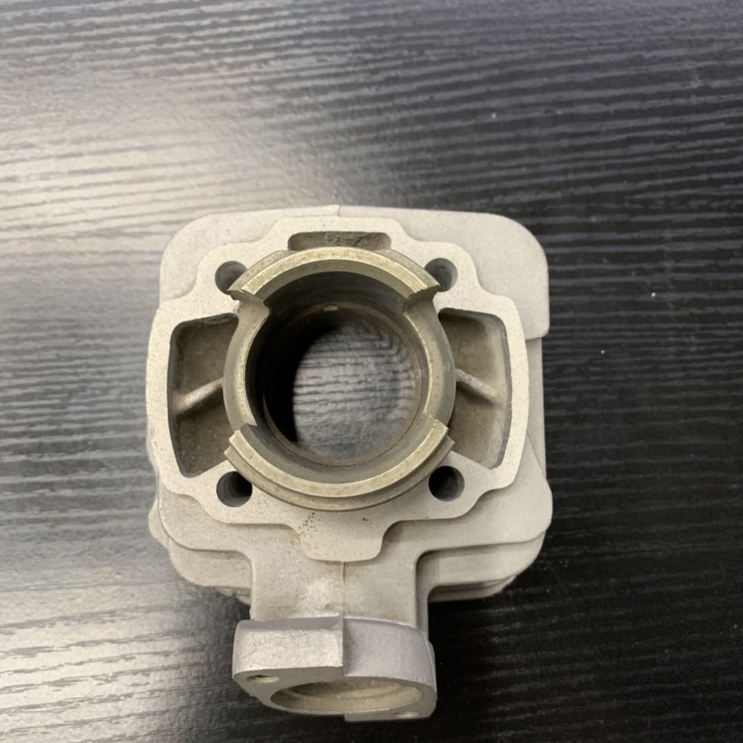 Motorcycle parts, motorcycle cylinder liners, cylinder modification components, cylinders details Picture