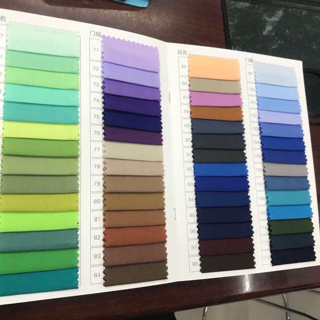 Factory direct sales, wholesale and retail of 96*72 polyester-cotton fabric for clothing bags and small cloth bags. For orders in stock, please consult details Picture