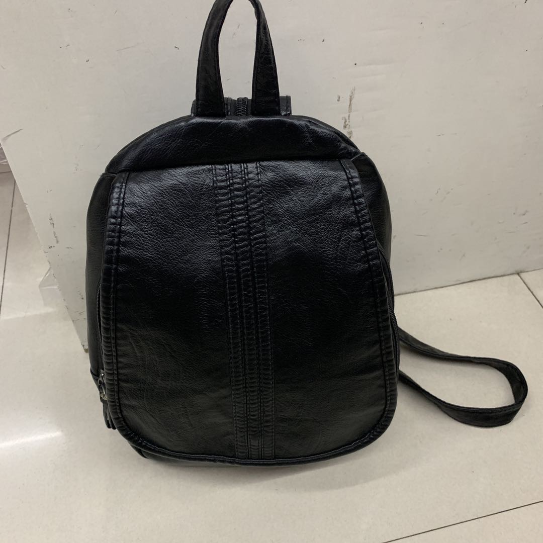 韩版时尚软皮双肩包