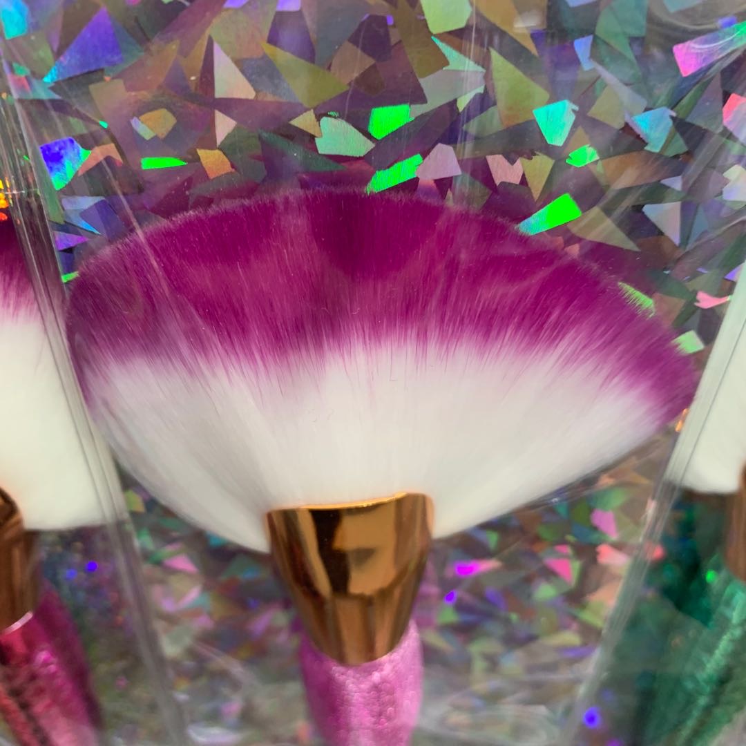 Fishtail Gradient Premium Makeup Brush Brush Specification drawing