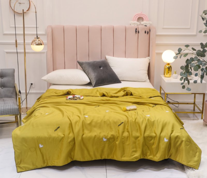 Plain Embroidered Summer Cool Quilt 200*230 Specification drawing