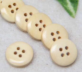 Round Button Four Eyes Wood Button Concave Garment Button details Picture