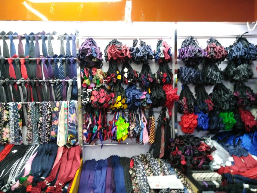 Wu Lanyan Tie Shop describe pic - 2