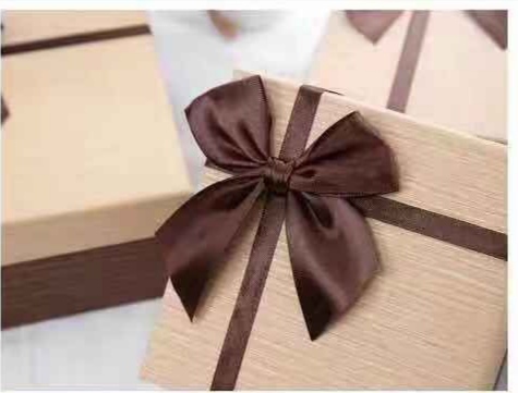 方形礼物盒高档生日香水化妆品包装盒零食礼品盒 精美鲜花盒定制详情图3