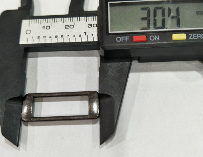 金属口字扣/合金方扣/服装调节扣细节图