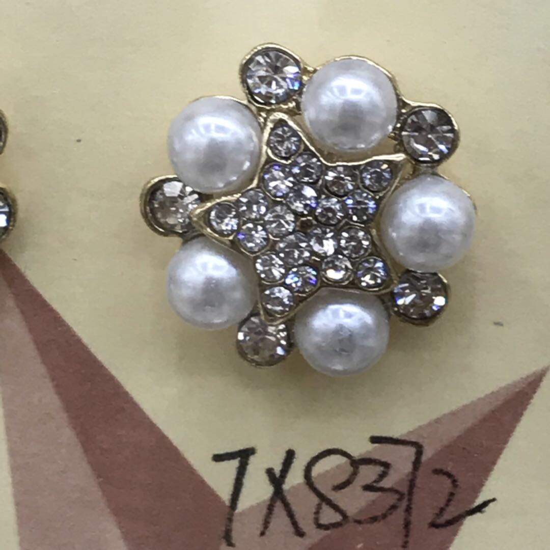 Alloy With Diamond Pearl Corsage Garment Decorative Accessories