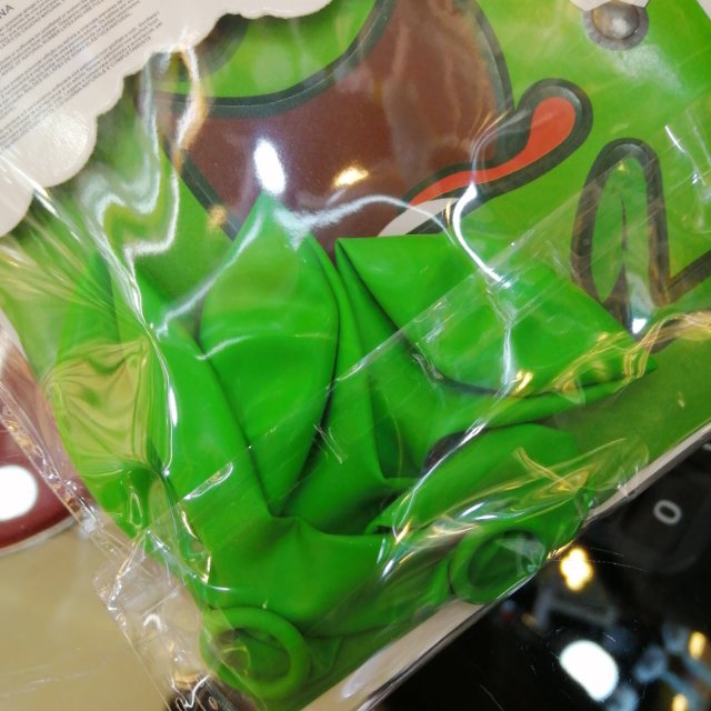 Party balloons: Green latex balloons Specification image