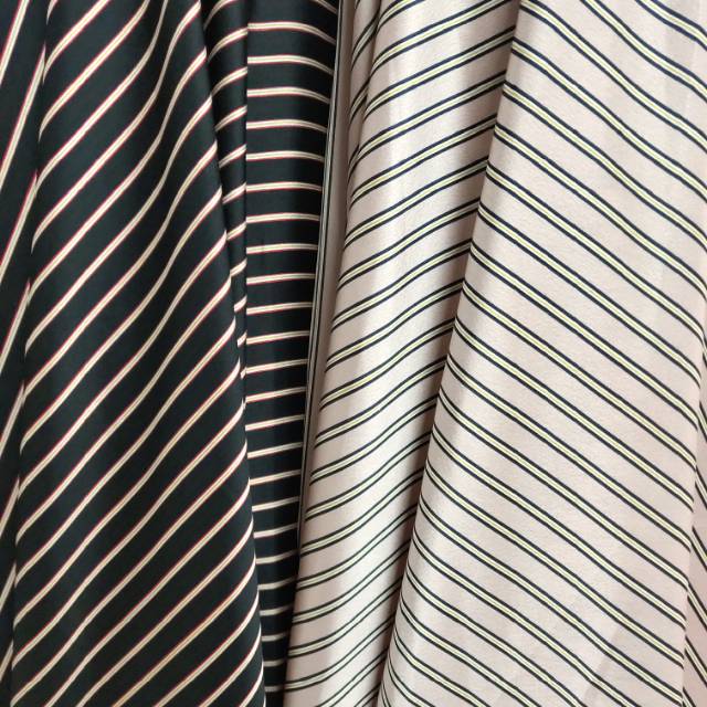 印花缎面布料涤纶布料饰品头饰面料