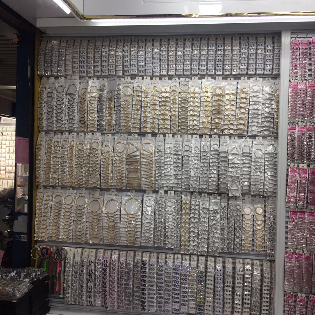 Trendy steel decoration