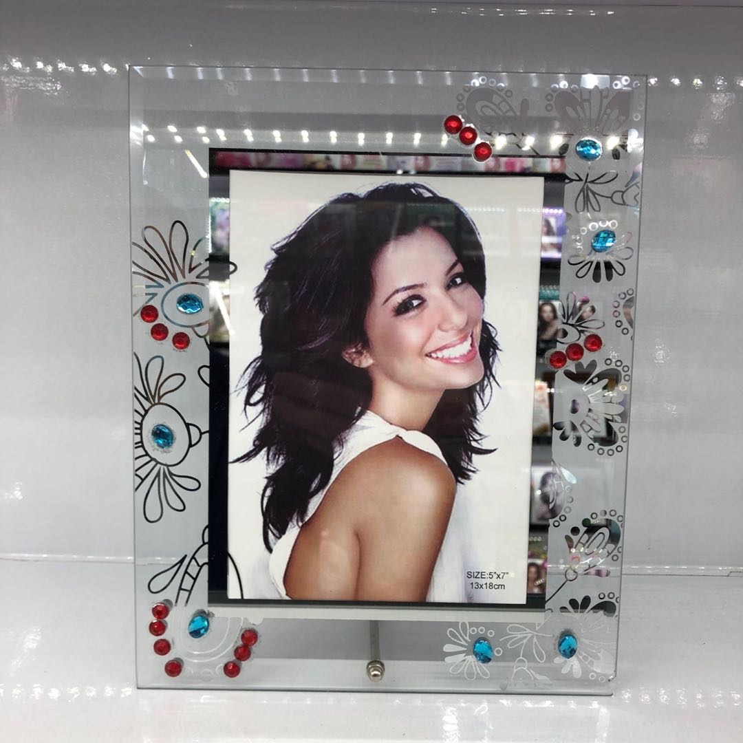 Decorated transparent glass frame for home decoration arts and crafts for holiday gifts thumbnail