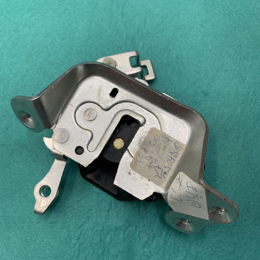 汽车配件产品图