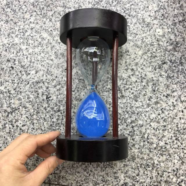木质沙漏计时器儿童3分钟时间流沙瓶防摔漏沙斗创意摆件定制