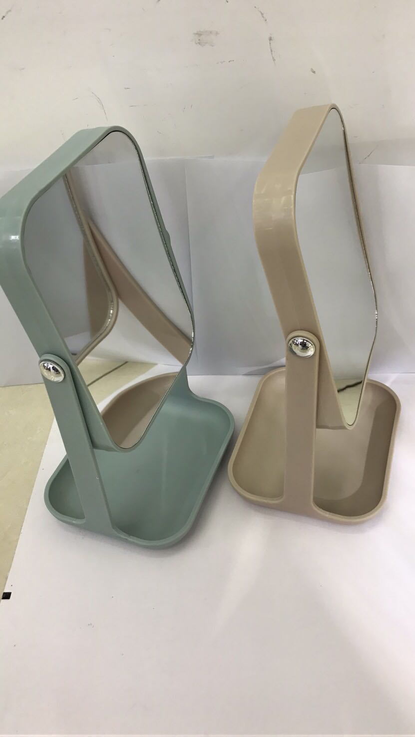 Plastic desktop makeup mirror, student portable dormitory desktop, simple makeup mirror, folding mirror, high list surface dressing mirror