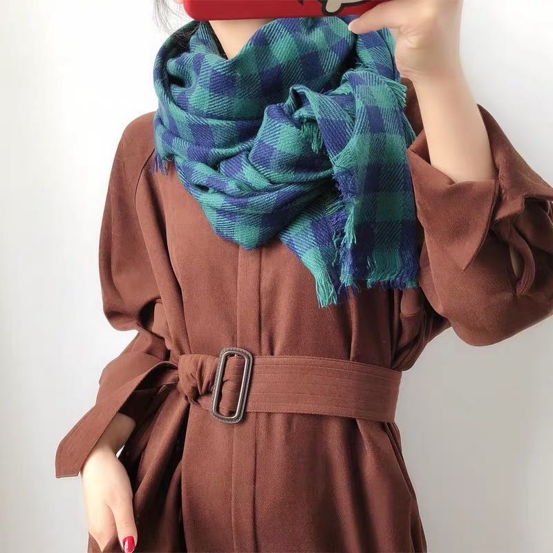 百搭经典高端围巾秋冬季英伦风女长款两用时尚披肩产品图