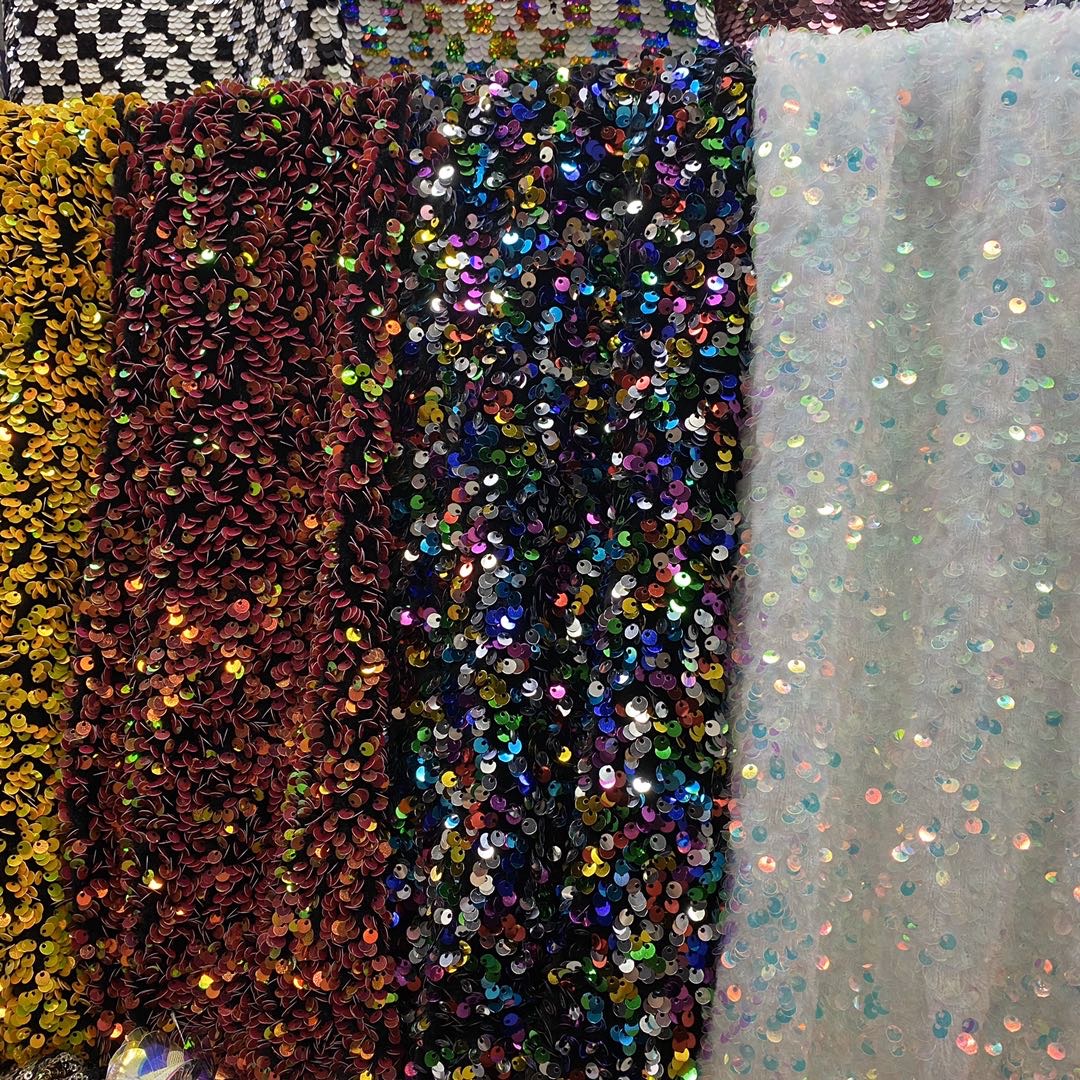 泡沫绣厂家直销5厘双面翻转亮片布料产品图