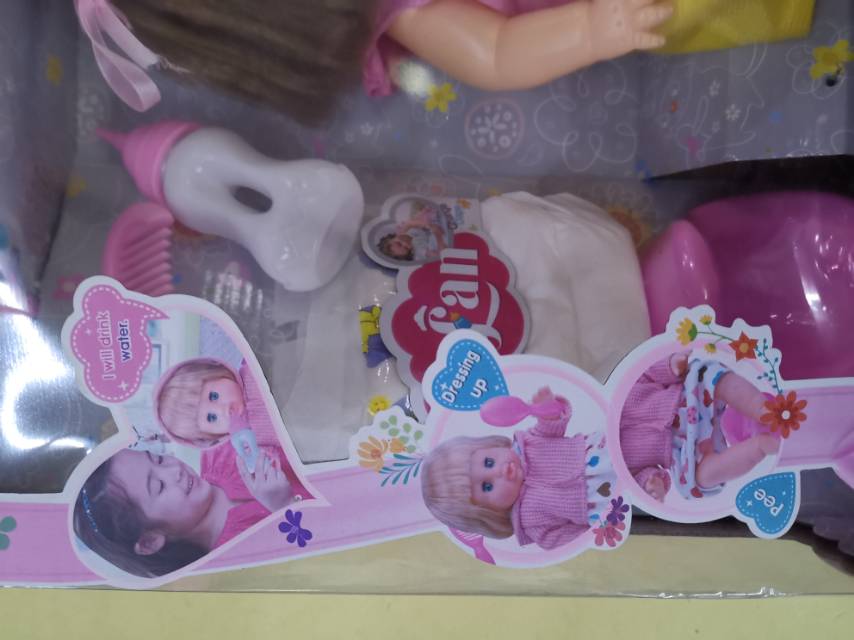 "Dress Up and Play House Series Barbie Doll Vinyl material with built-in accessories gift box set. details Picture