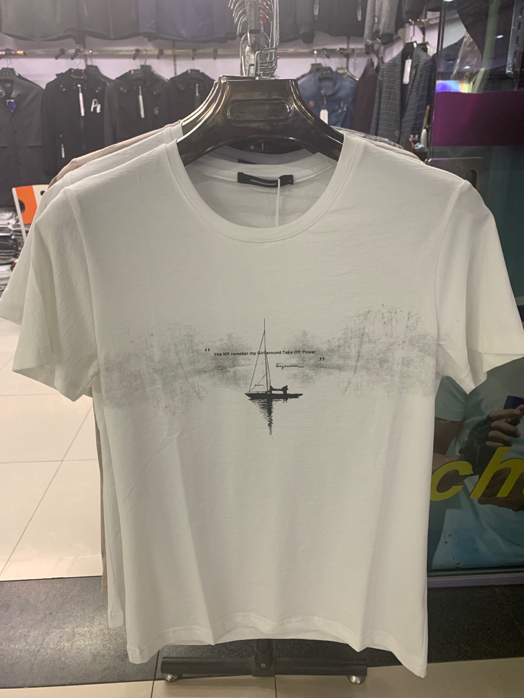 Short sleeved T-shirts for summer men are the latest trend in the fashion of students' t-shirts under Korean style teenagers' half-sleeved clothes thumbnail