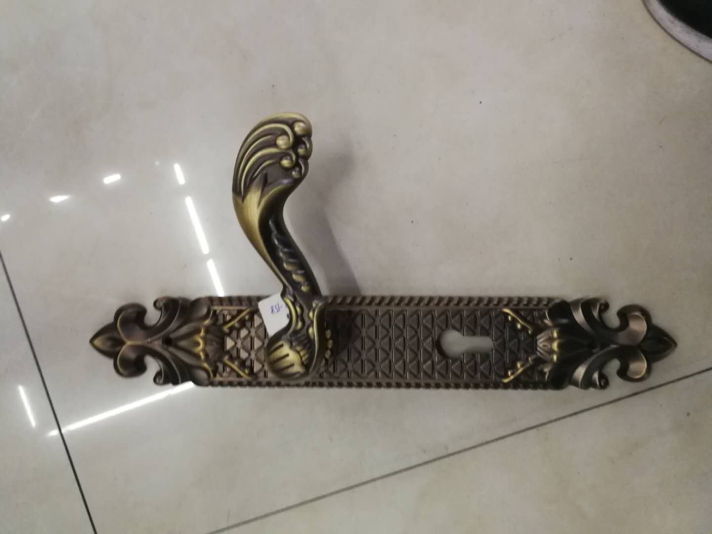 锌合金执手门锁8518--158H五金门锁锁具配件