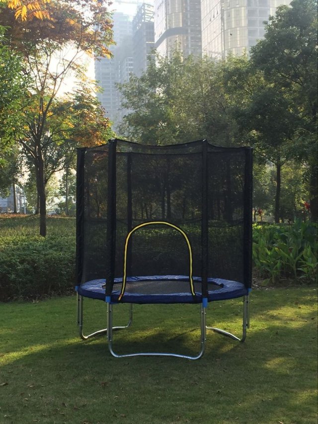 YHD001型大型多人游乐床儿童跳床蹦蹦床产品图