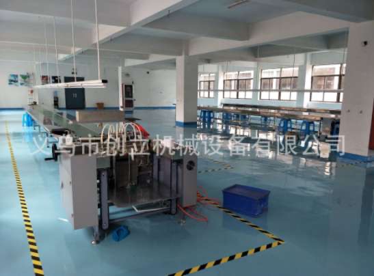 The 650-type Feida fully automatic paper feeding, gluing and gluing machine has established a physical store of printing machinery with good quality and favorable prices Specification image