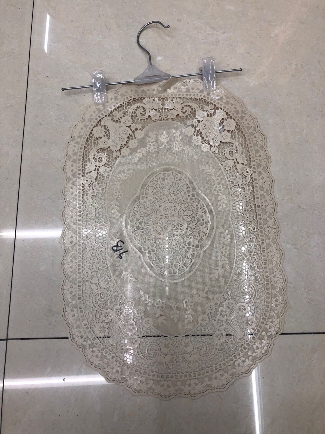 椭圆30*45PVC烫金镂空餐垫桌垫托盘垫细节图
