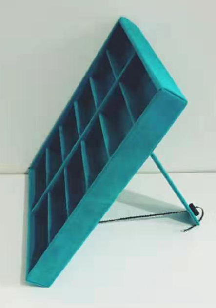 Eyewear display stand, velvet eyewear case, goods rack, placement rack, storage rack, storage rack in multiple colors Specification image