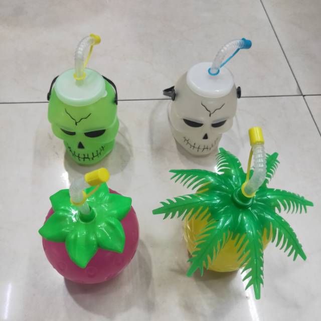 厂家直销可爱卡通骷髅头和菠萝图案吸管饮料杯