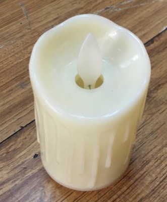 JS tear swing plastic electronic candle lamp