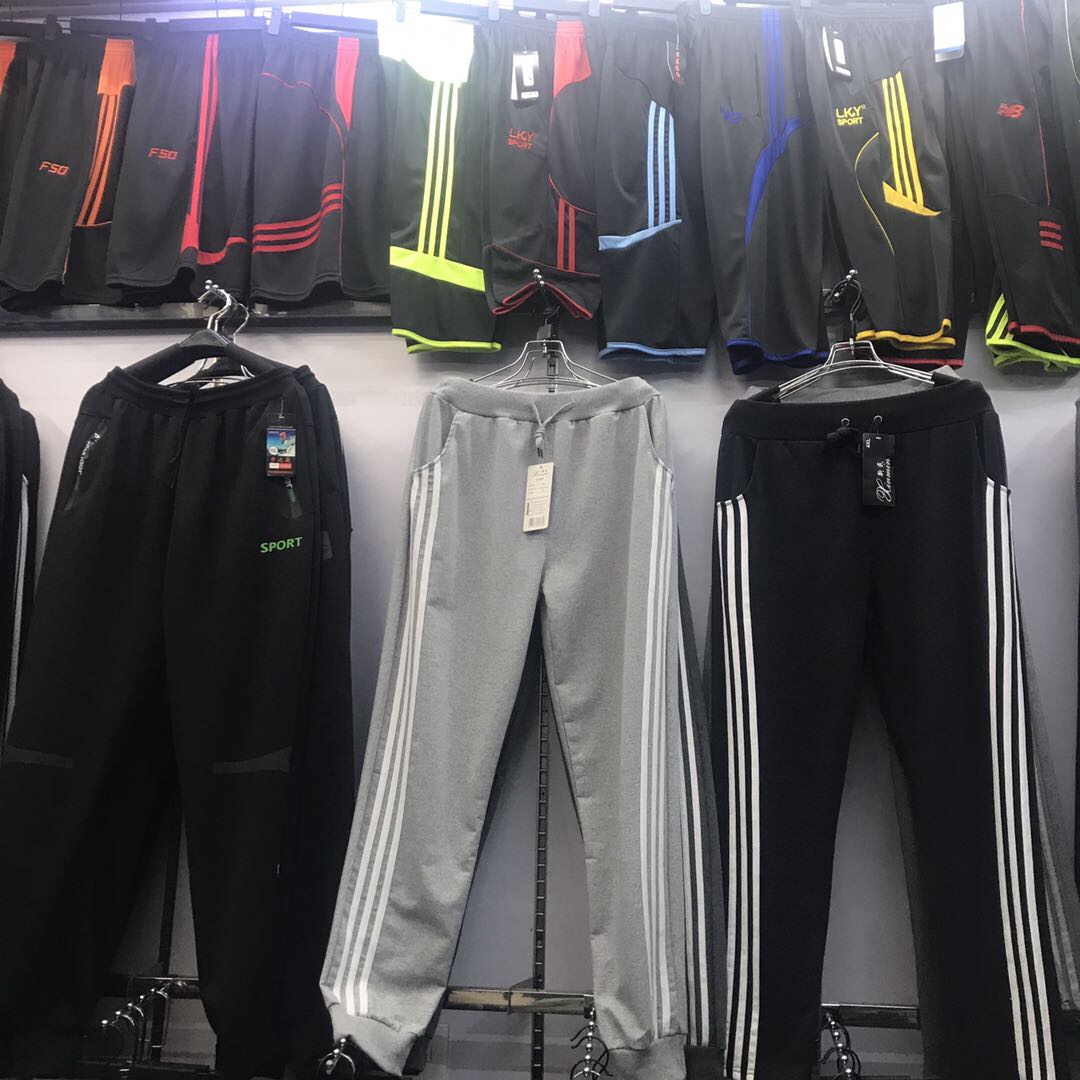 A pair of red trousers is fine describe pic - 1