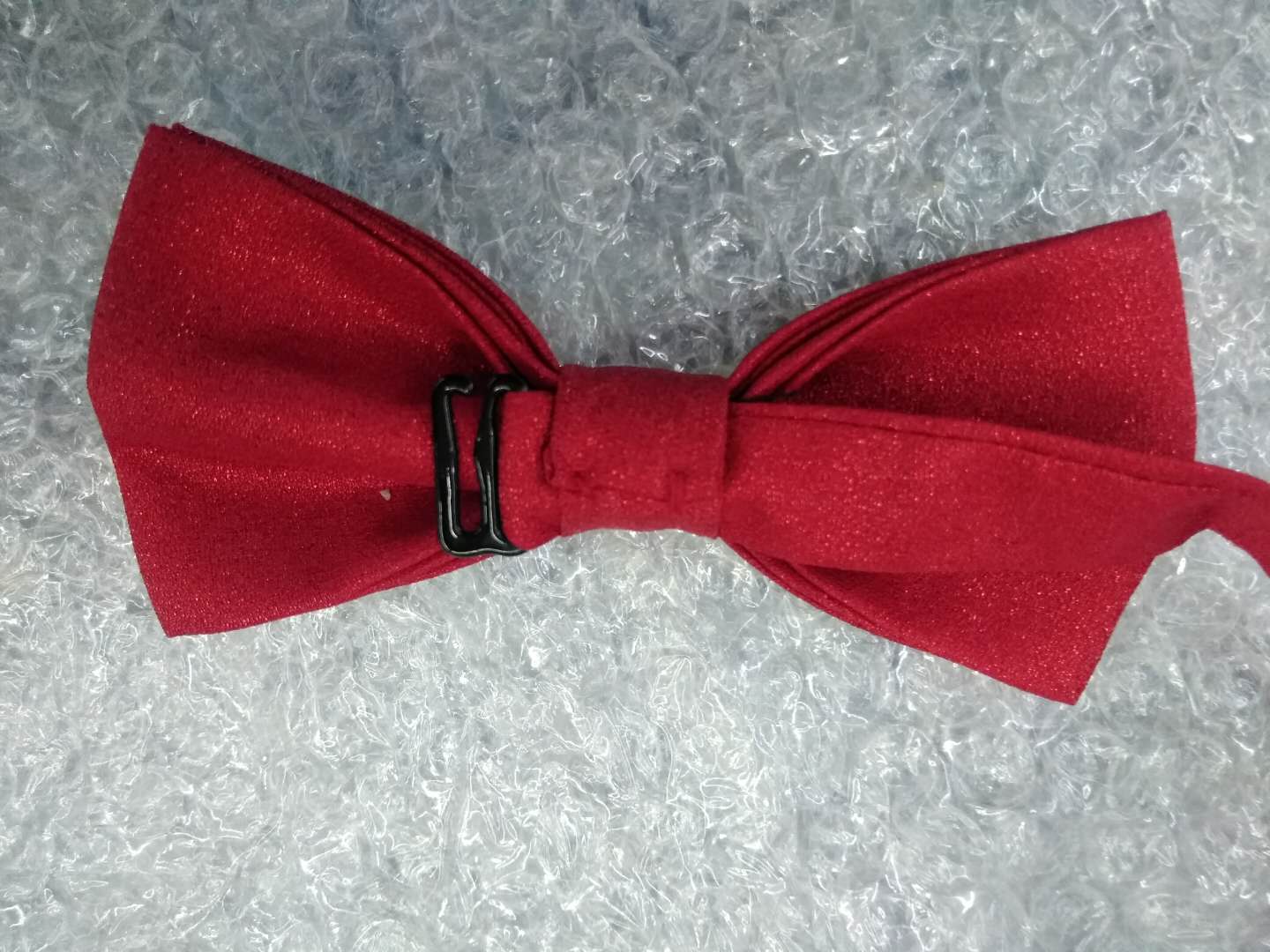 Bow ties are widely used. Men's bow ties wholesale factory direct sales. Bow ties in stock details Picture