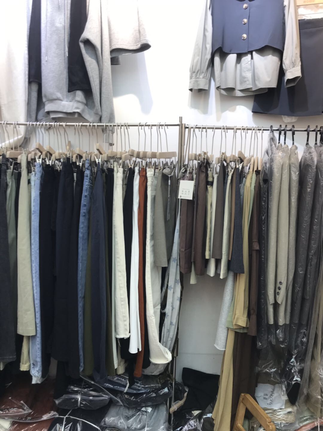 momo Clothing describe pic - 2