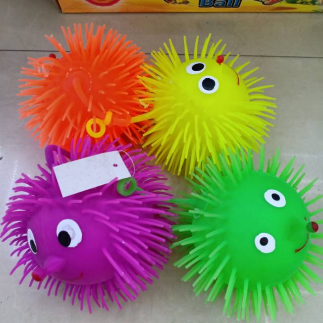 义乌好货 厂家直销TPR材质毛毛球大鼻子表情儿童玩具详情图3