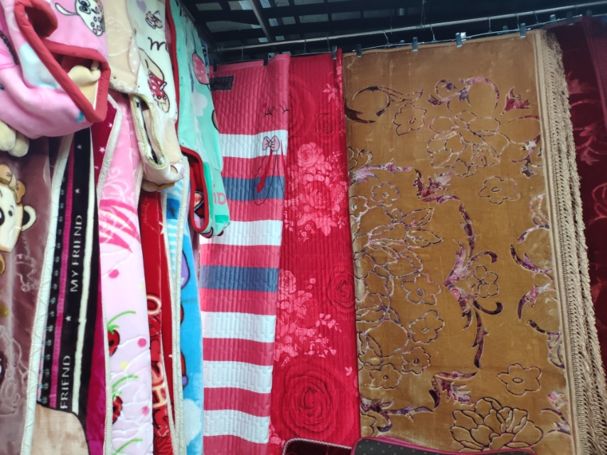 Hanzhe Carpet Industry describe pic - 3