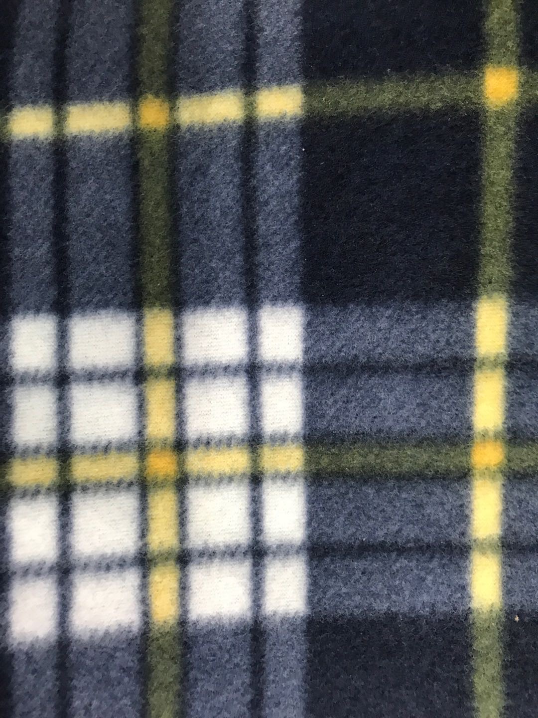 Simple English Plaid Mixed Flannel Extra Soft Blanket