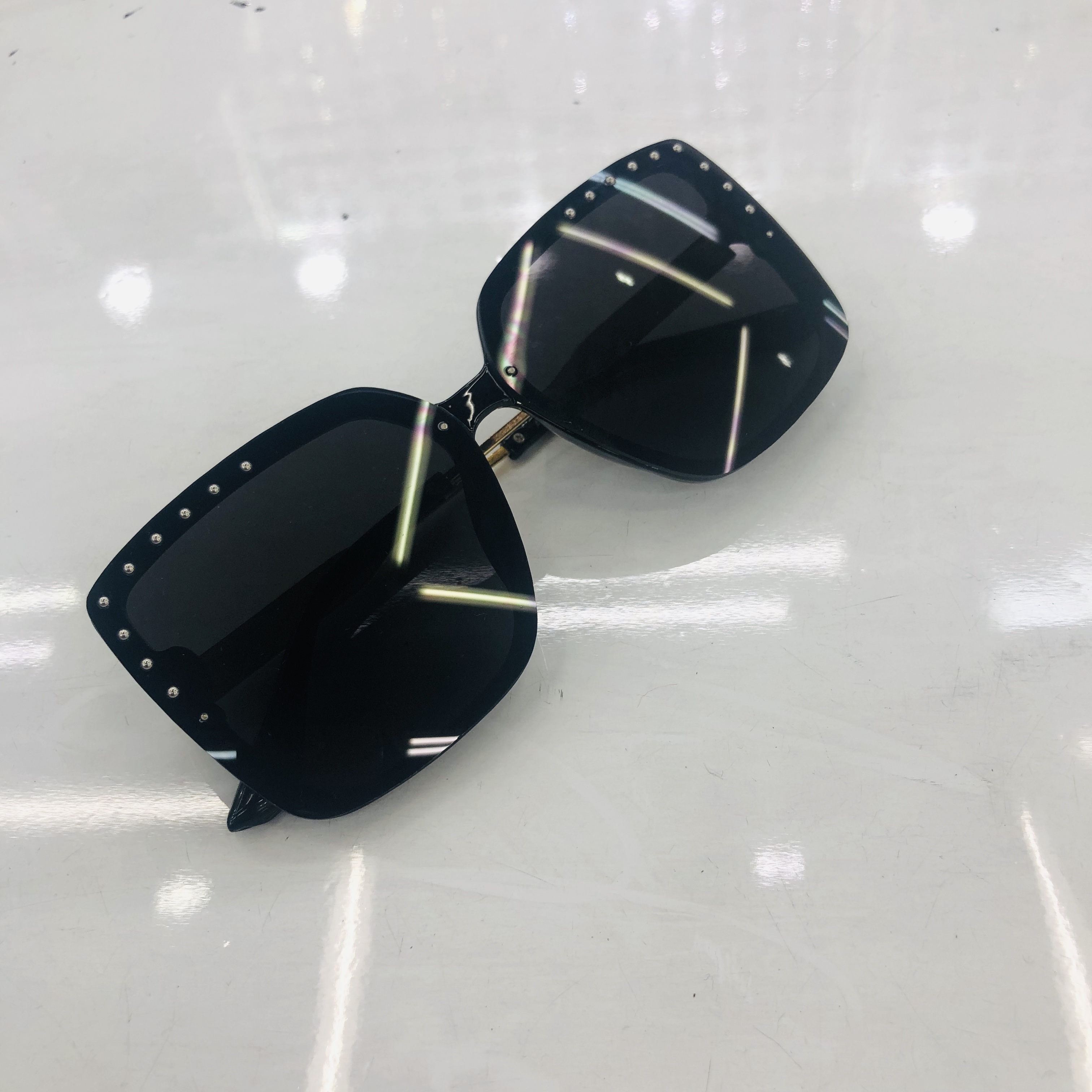 Sunglasses fashion versatile safe driving anti-UV glasses wholesale for both men and women thumbnail