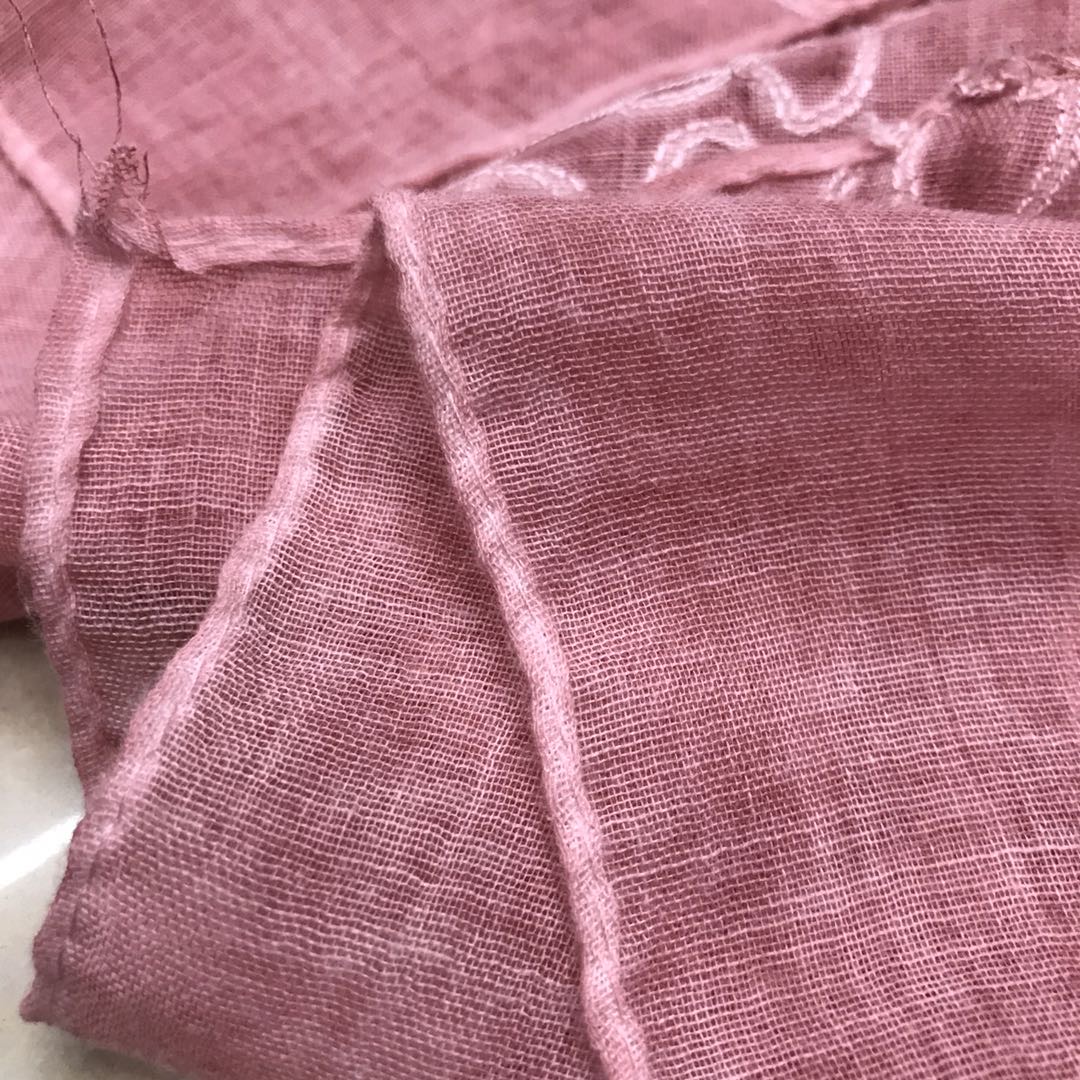 Imi Enig Spring And Autumn Arabic Printed Polyester Pink Scarf Specification drawing