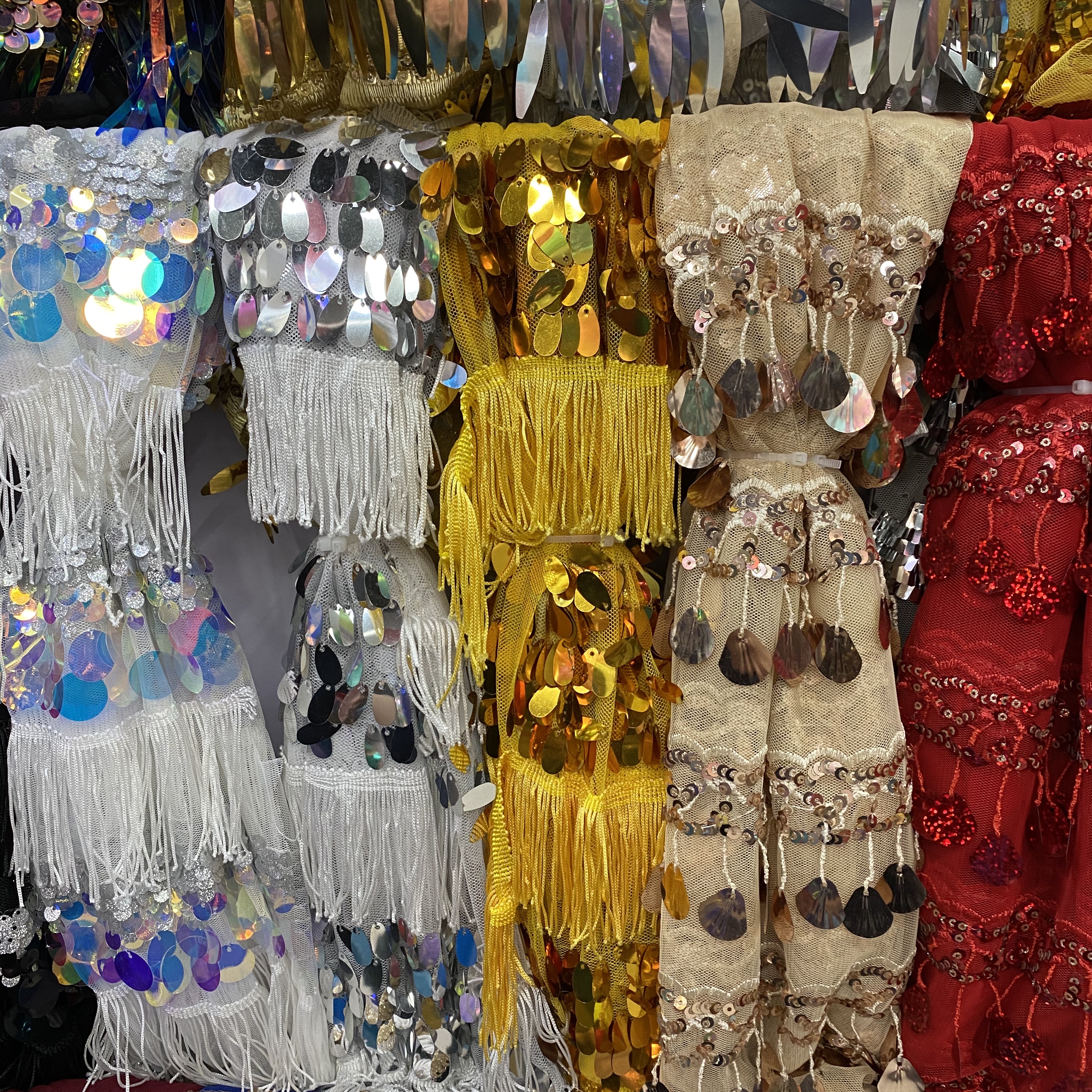 小亮片服装面料厂家直销批发珠片亮片布舞台幕布婚庆面料背景面料