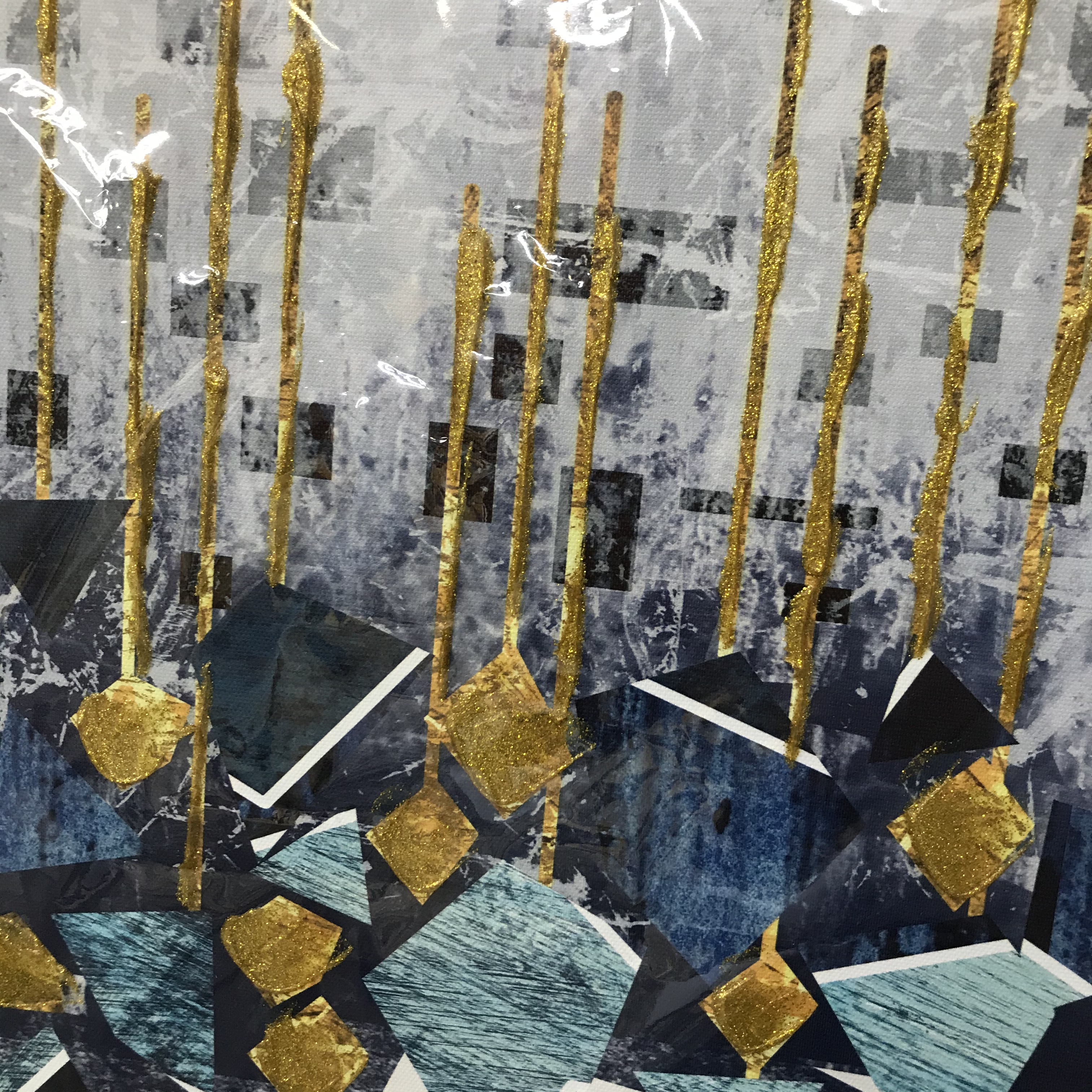 Simple Nordic light luxury three-piece decorative painting, living room, bedroom, entrance, background wall, elk, fresh and light hanging painting, no need to drill holes Specification image