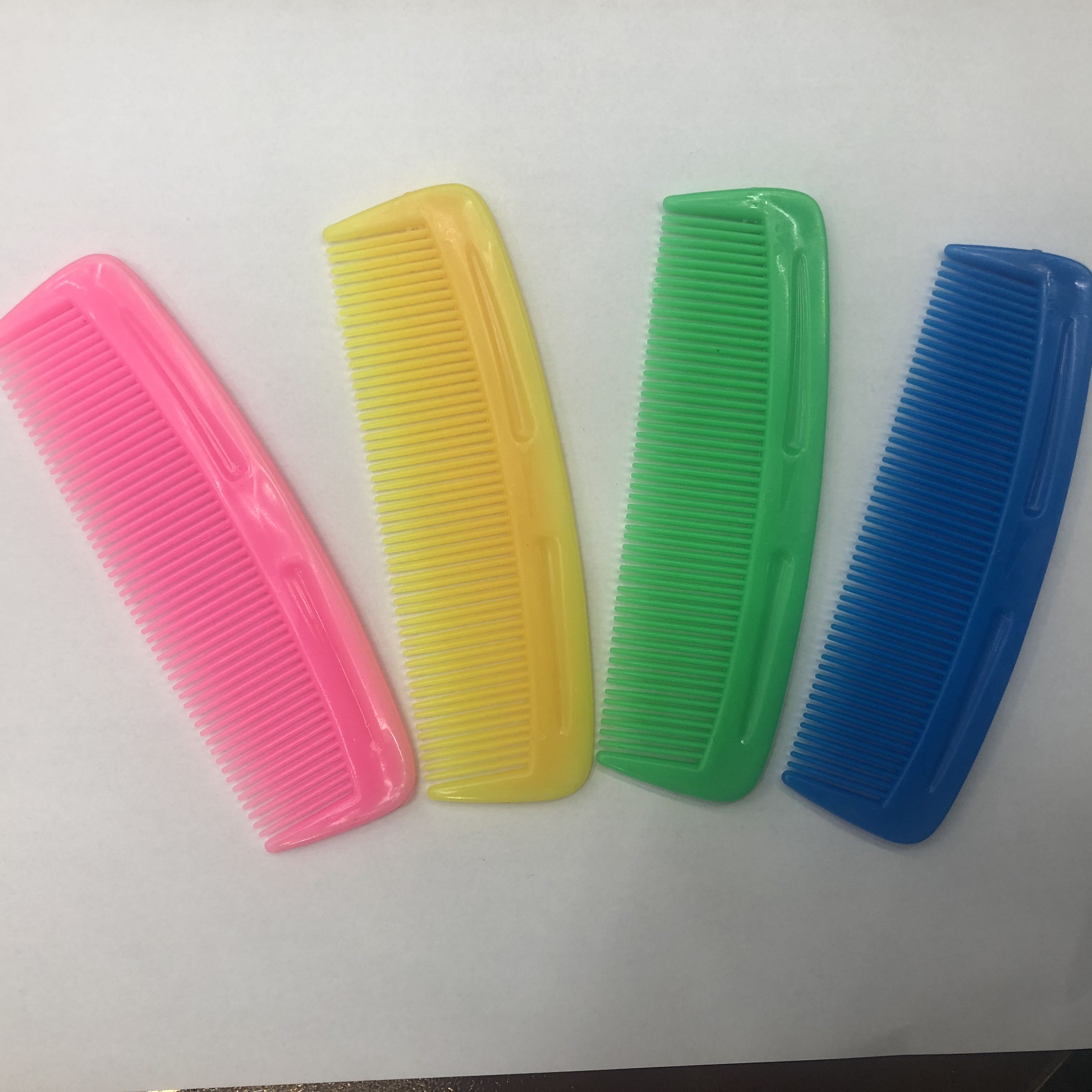 Hair Plastic Comb Bangs Comb Styling Perm Comb Old Pearl Comb Makeup Comb De Runfa Brand